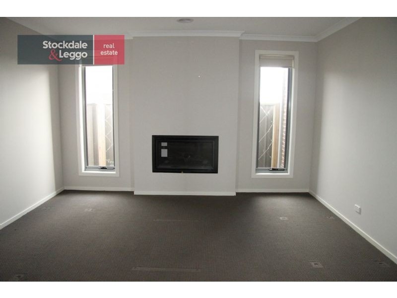 4 Regal Road, Point Cook VIC 3030