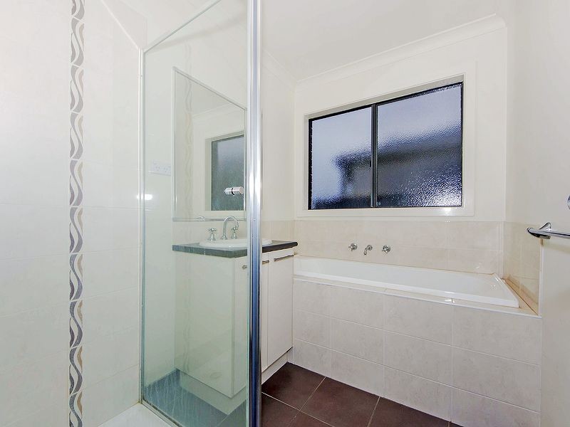 42 Danfield Drive, Tarneit VIC 3029