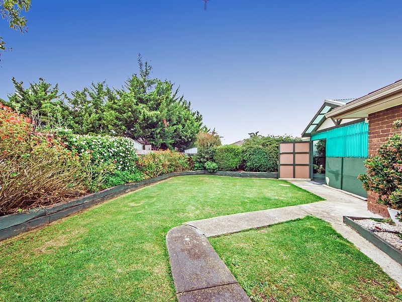 65 Bartlett Crescent, Hoppers Crossing VIC 3029