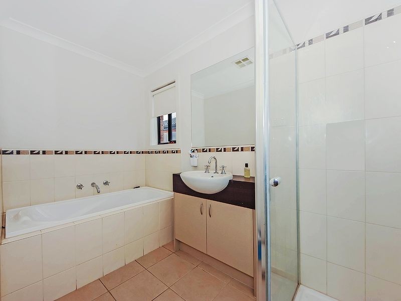 11 Phillip Drive, Wyndham Vale VIC 3024
