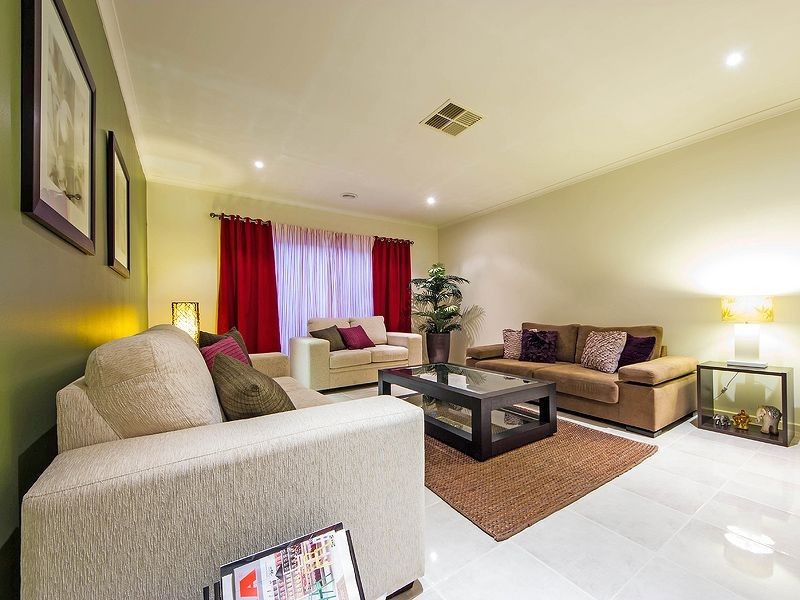 65 Fantail Crescent, Williams Landing VIC 3027