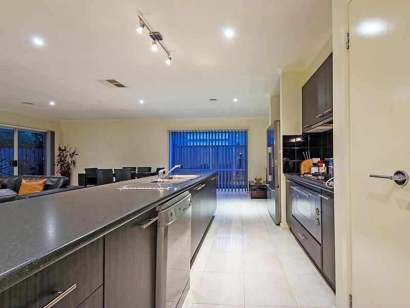 65 Fantail Crescent, Williams Landing VIC 3027