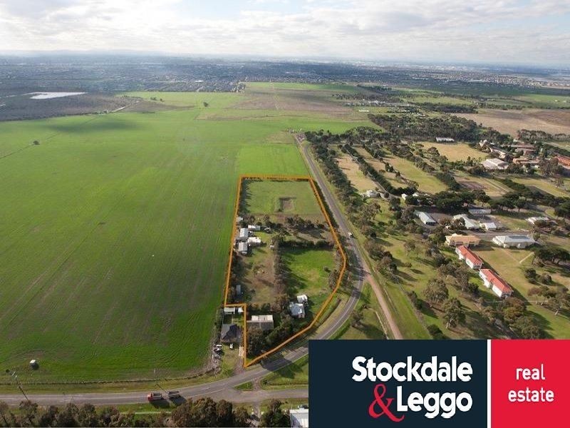 590-592 Aviation Road, Point Cook VIC 3030