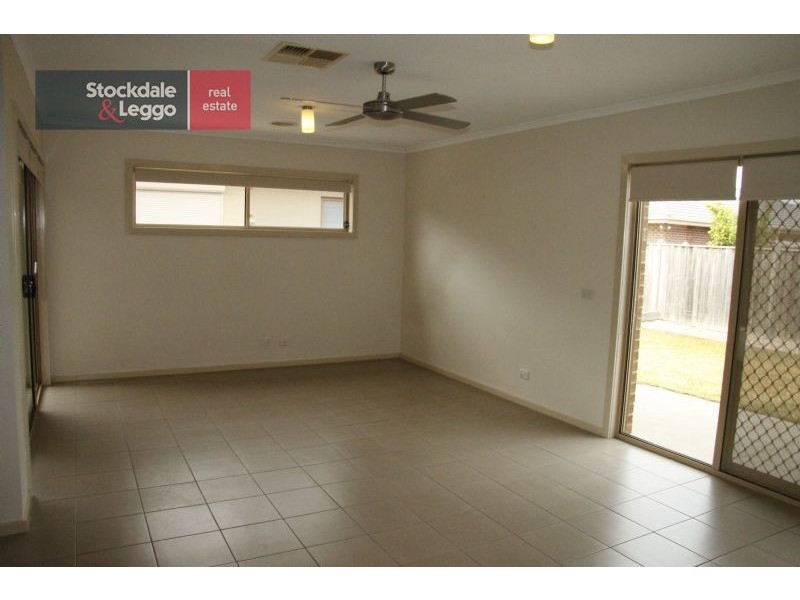 15 Greenfinch Court, Williams Landing VIC 3027