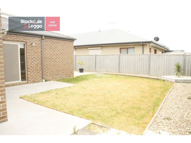 15 Greenfinch Court, Williams Landing VIC 3027