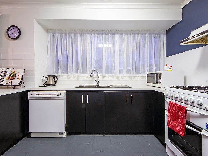 16 Sawley Grove, Wyndham Vale VIC 3024