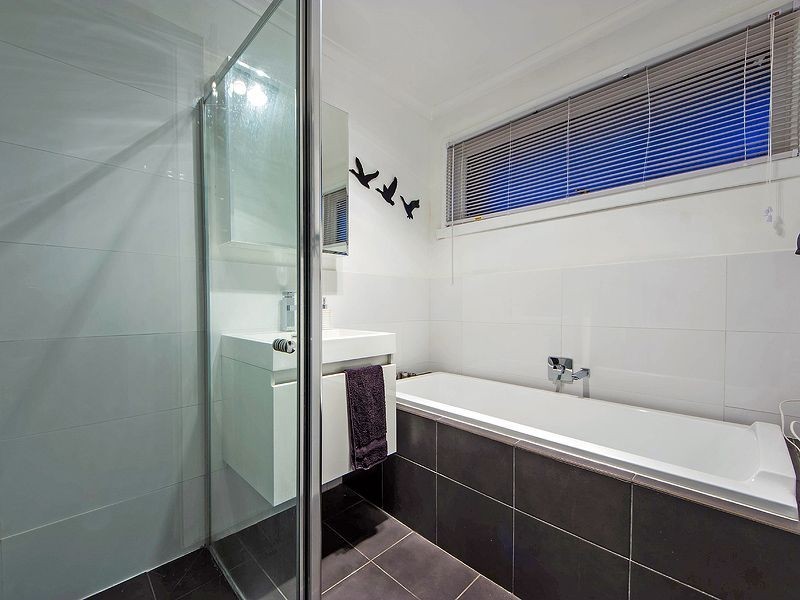 16 Sawley Grove, Wyndham Vale VIC 3024