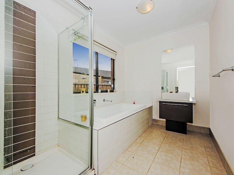 11 Riley Terrace, Tarneit VIC 3029