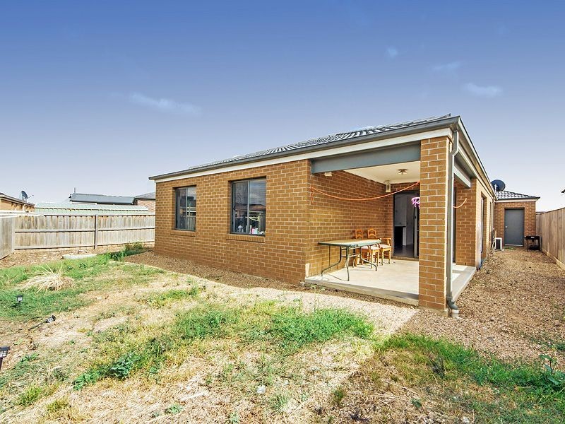 11 Riley Terrace, Tarneit VIC 3029