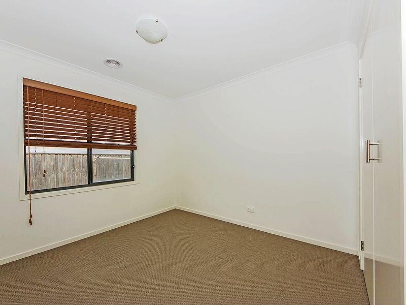 11 Riley Terrace, Tarneit VIC 3029