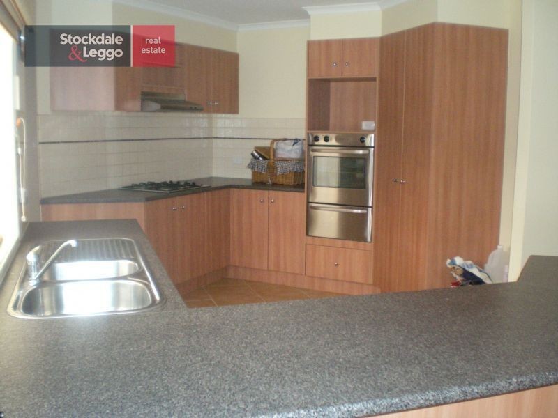 20 Dunfermline Way, Point Cook VIC 3030