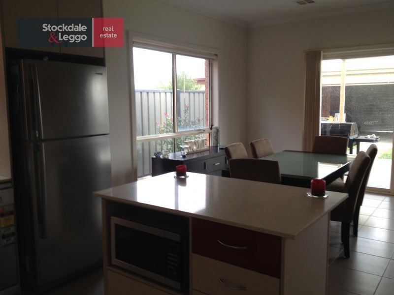 2 Atlas Walk, Point Cook VIC 3030