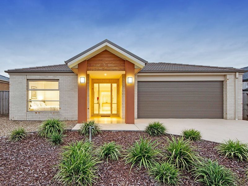 30 Ribbon Gum Drive, Tarneit VIC 3029