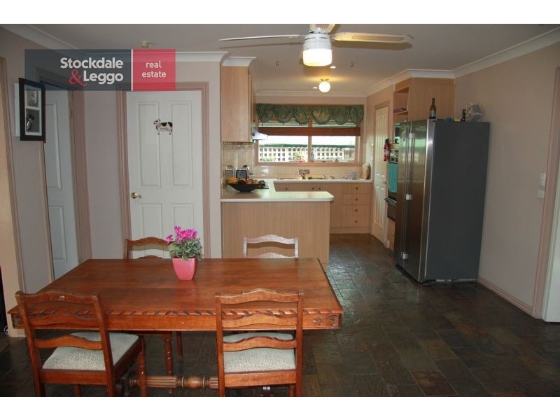 28 Mokhtar Drive, Hoppers Crossing VIC 3029