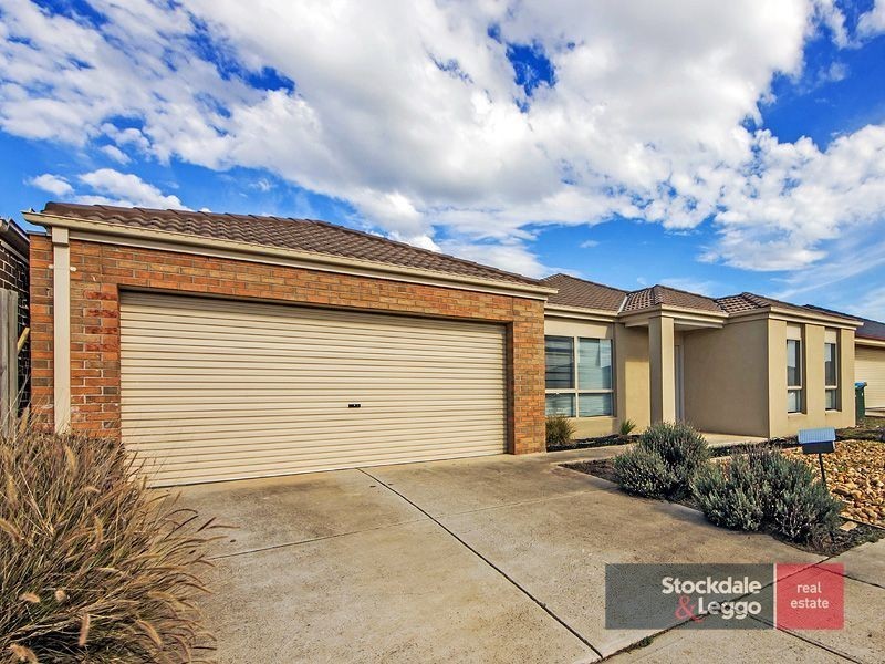 15 Fetlock Drive, Truganina VIC 3029
