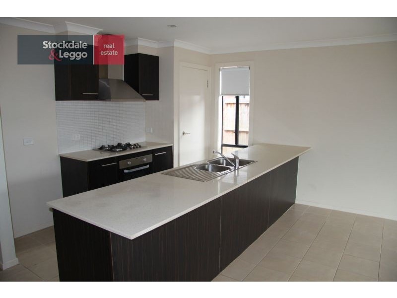 6 Akoona Way, Wyndham Vale VIC 3024