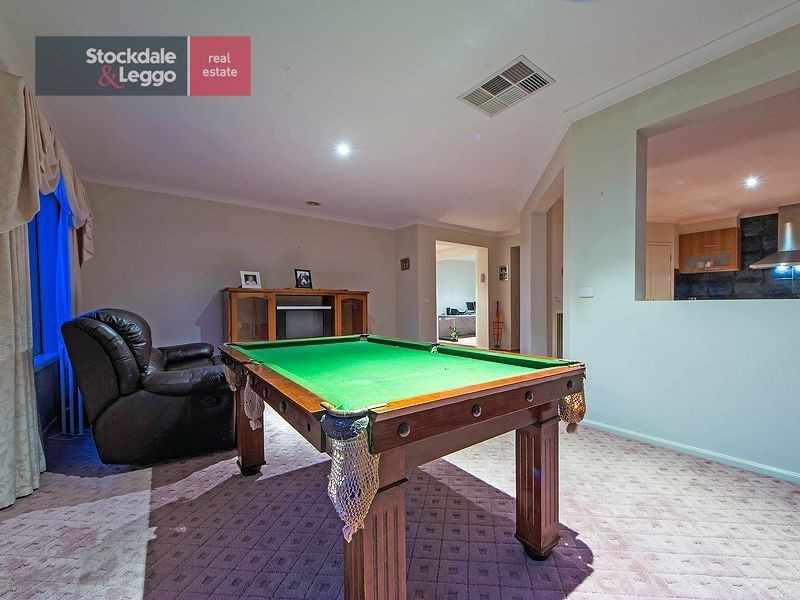 17 Ellesmere Way, Truganina VIC 3029