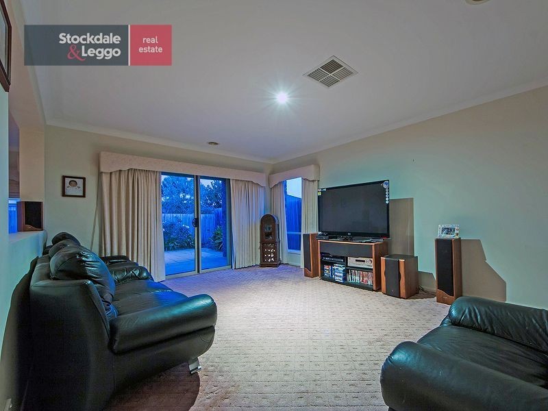 17 Ellesmere Way, Truganina VIC 3029