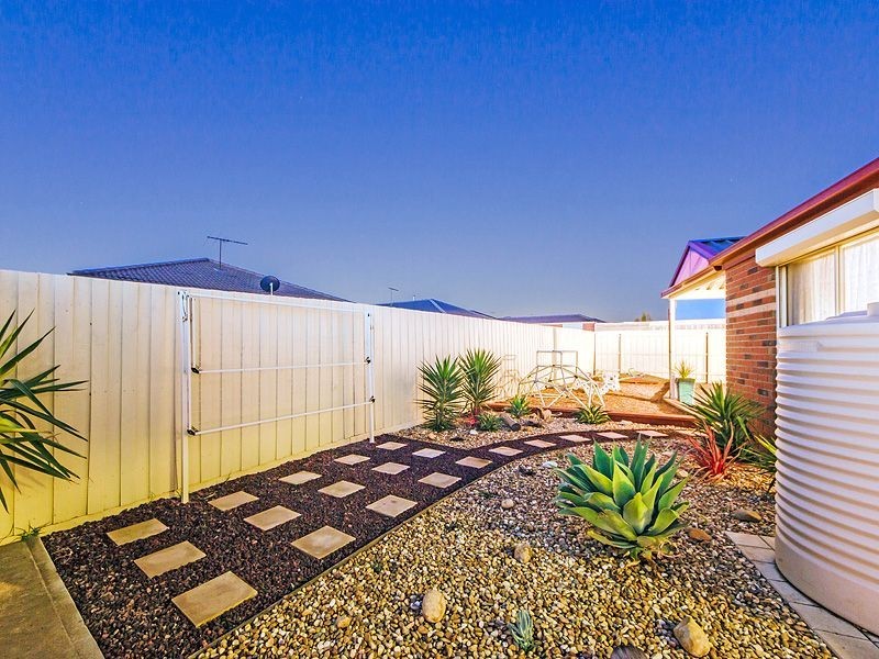 11 Arthur Close, Truganina VIC 3029