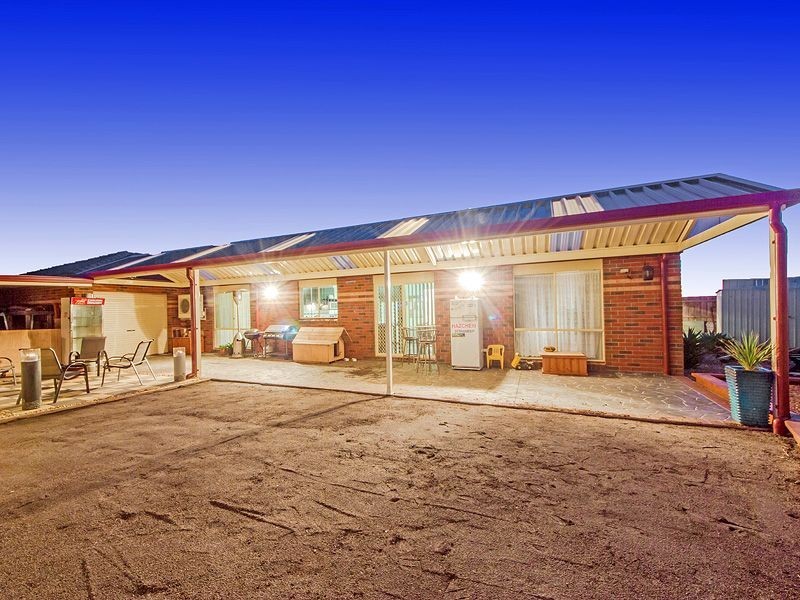 11 Arthur Close, Truganina VIC 3029