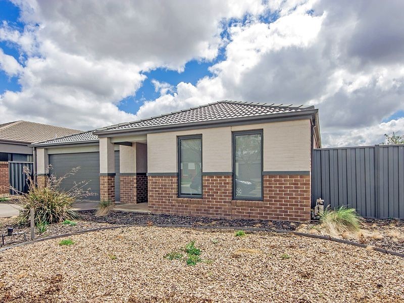 2 Kingbird Avenue, Tarneit VIC 3029