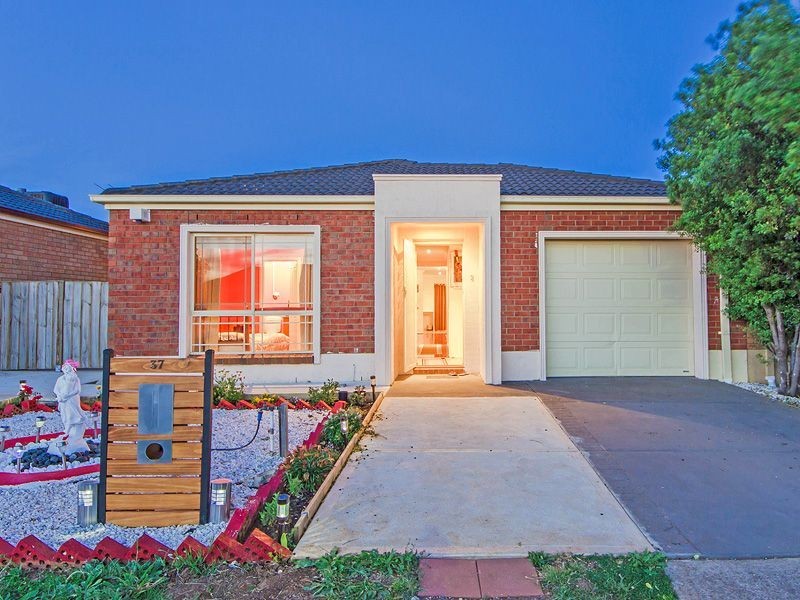 37 Harkaway Avenue, Hoppers Crossing VIC 3029