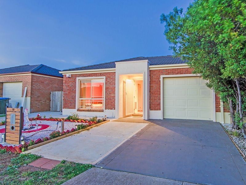 37 Harkaway Avenue, Hoppers Crossing VIC 3029