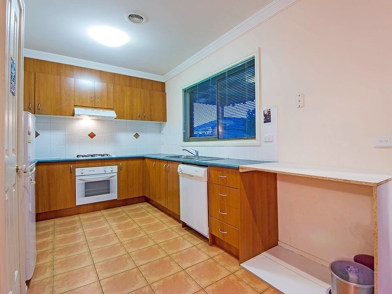 37 Harkaway Avenue, Hoppers Crossing VIC 3029