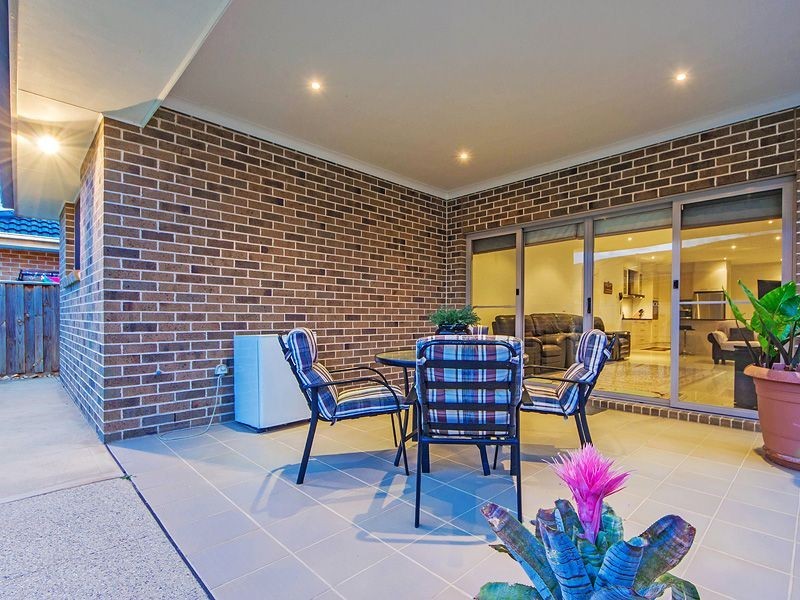 20 Boathouse Place, Sanctuary Lakes VIC 3030