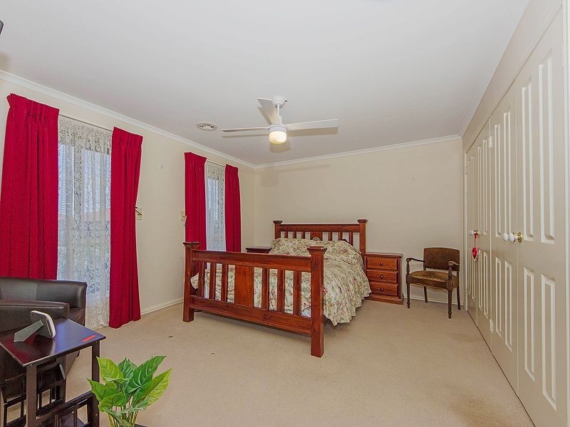 2/33 Reserve Road, Hoppers Crossing VIC 3029