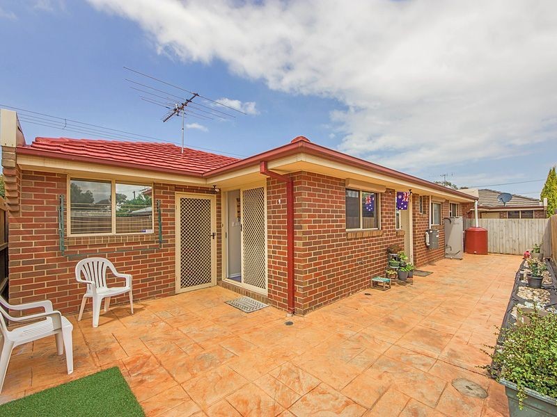 2/33 Reserve Road, Hoppers Crossing VIC 3029