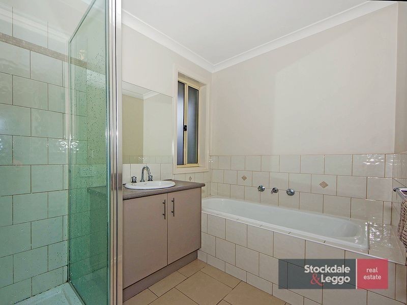1/23 Carissa Circuit, Werribee VIC 3030