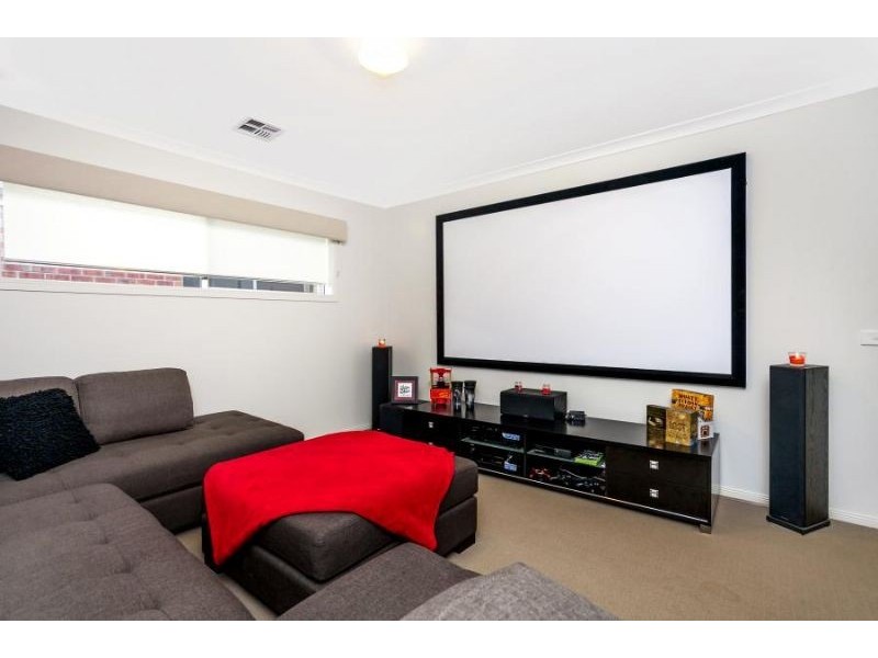 24 Serene Street, Tarneit VIC 3029