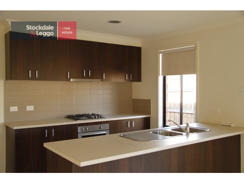 20 Loon Drive, Williams Landing VIC 3027