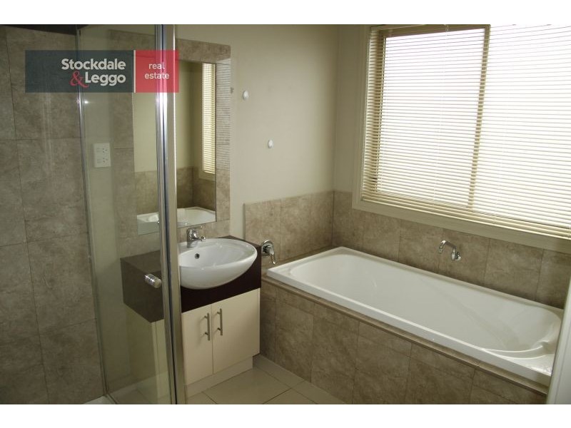 1 Maxwell Street, Point Cook VIC 3030