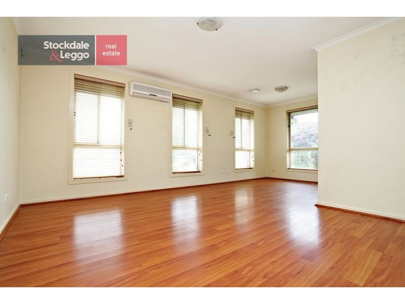 7 Warbler Close, Werribee VIC 3030