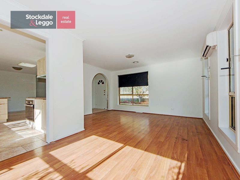 7 Warbler Close, Werribee VIC 3030