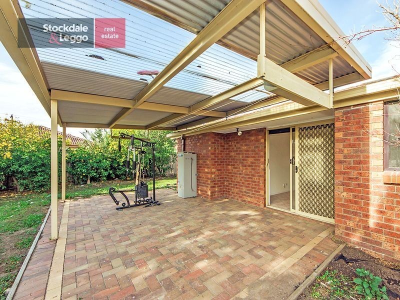 7 Warbler Close, Werribee VIC 3030