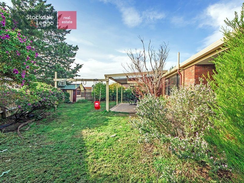 7 Warbler Close, Werribee VIC 3030