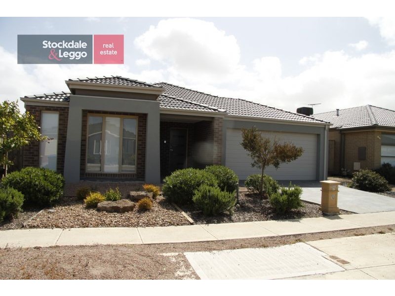 33 Tropic Circuit, Point Cook VIC 3030
