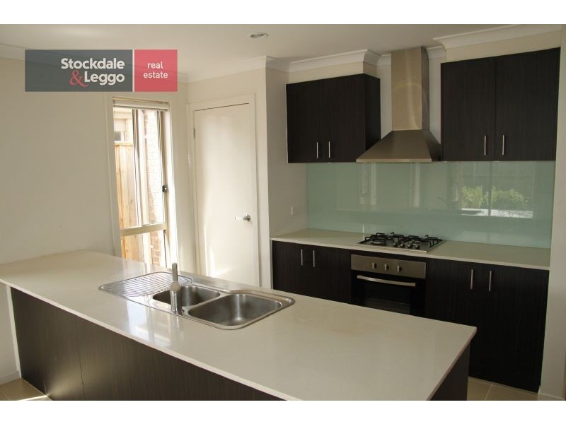 33 Tropic Circuit, Point Cook VIC 3030
