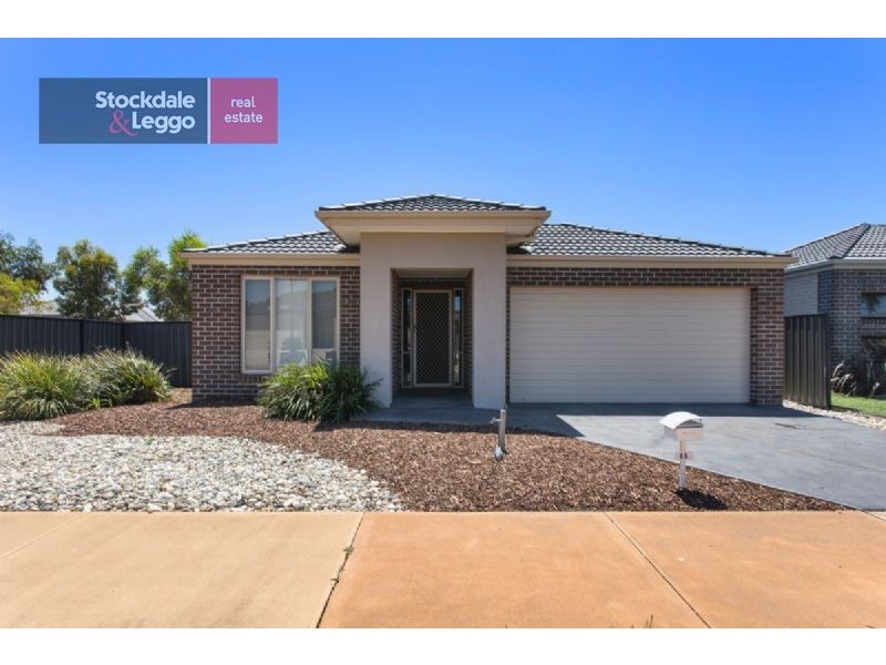 66 Breasley Parkway, Point Cook VIC 3030