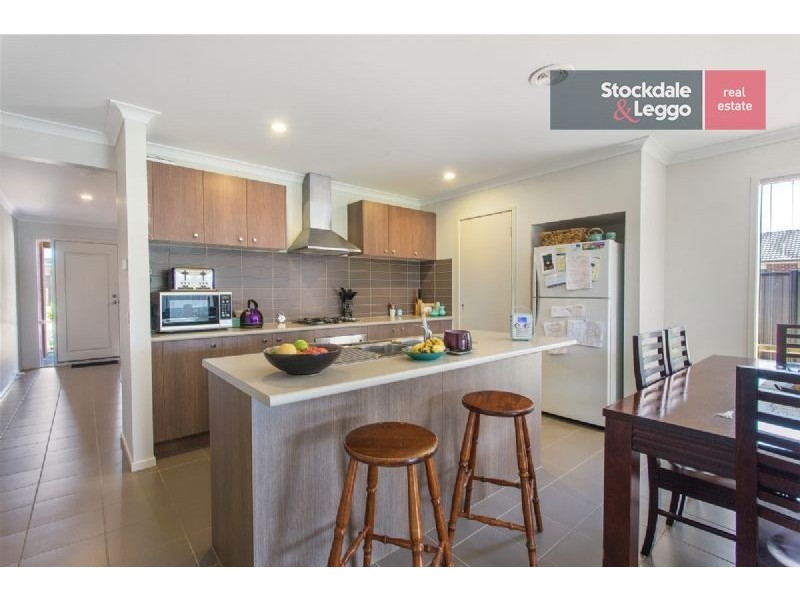 66 Breasley Parkway, Point Cook VIC 3030