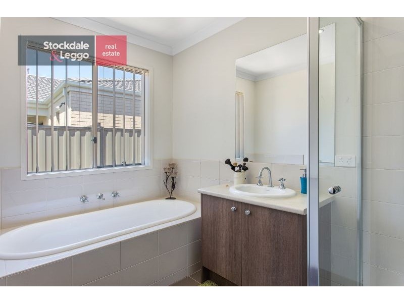 66 Breasley Parkway, Point Cook VIC 3030