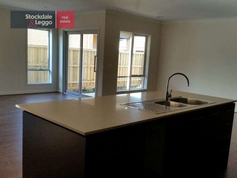 104 Shipwright parade, Werribee VIC 3030