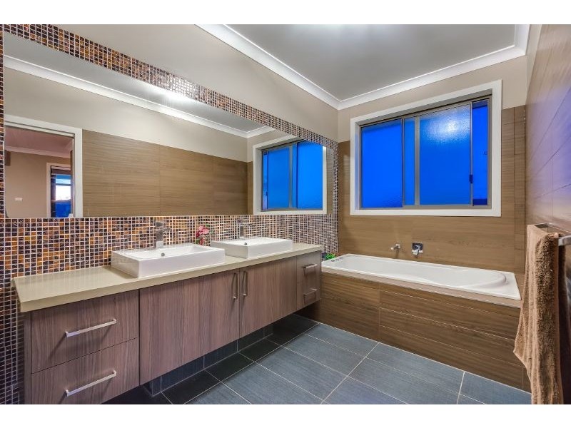 9 Tableland Road, Tarneit VIC 3029