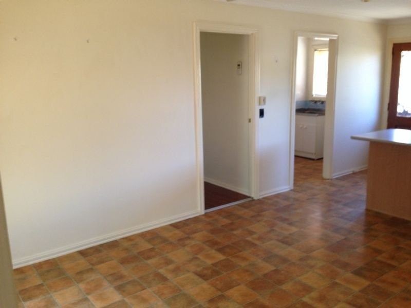 41 LOYOLA AVENUE, Werribee VIC 3030