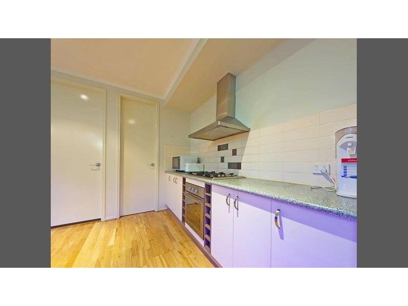 6 Fantail Crescent, Williams Landing VIC 3027