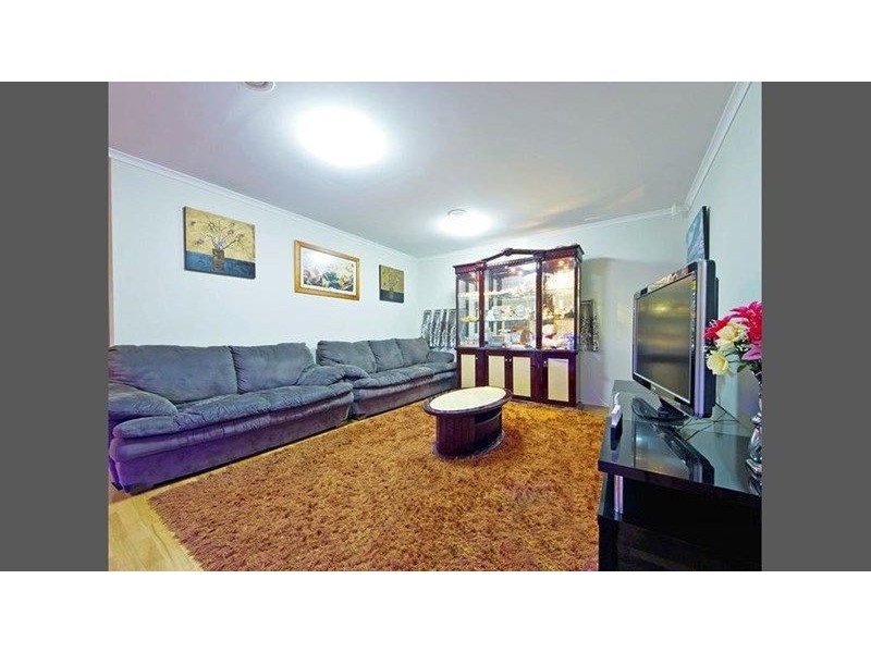 6 Fantail Crescent, Williams Landing VIC 3027