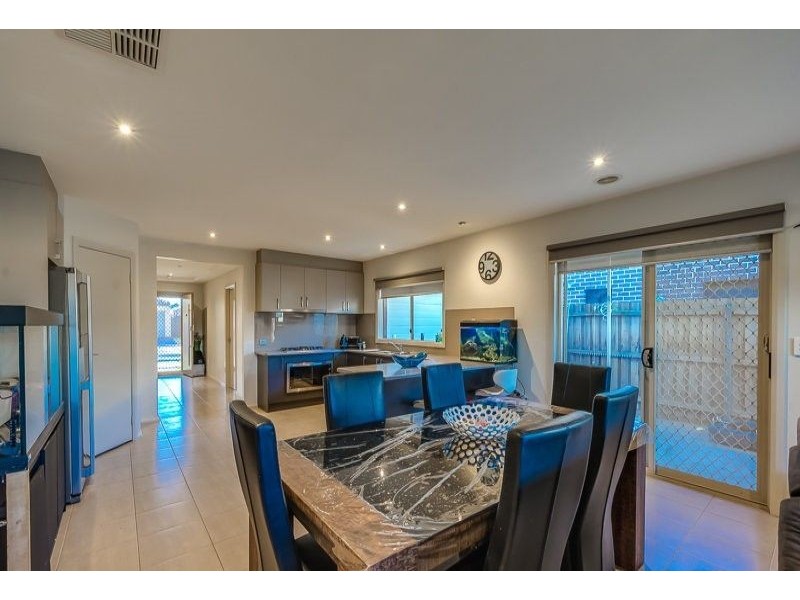 9 Greenleaf Circuit, Tarneit VIC 3029